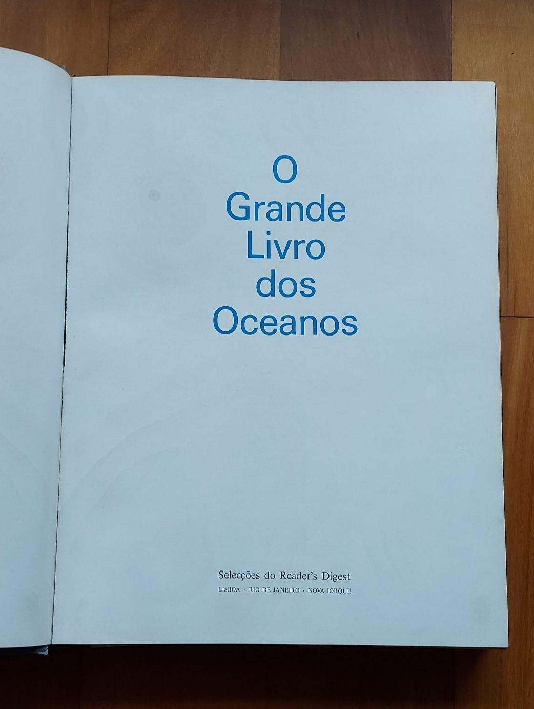 O Grande Livro dos Oceanos 1972