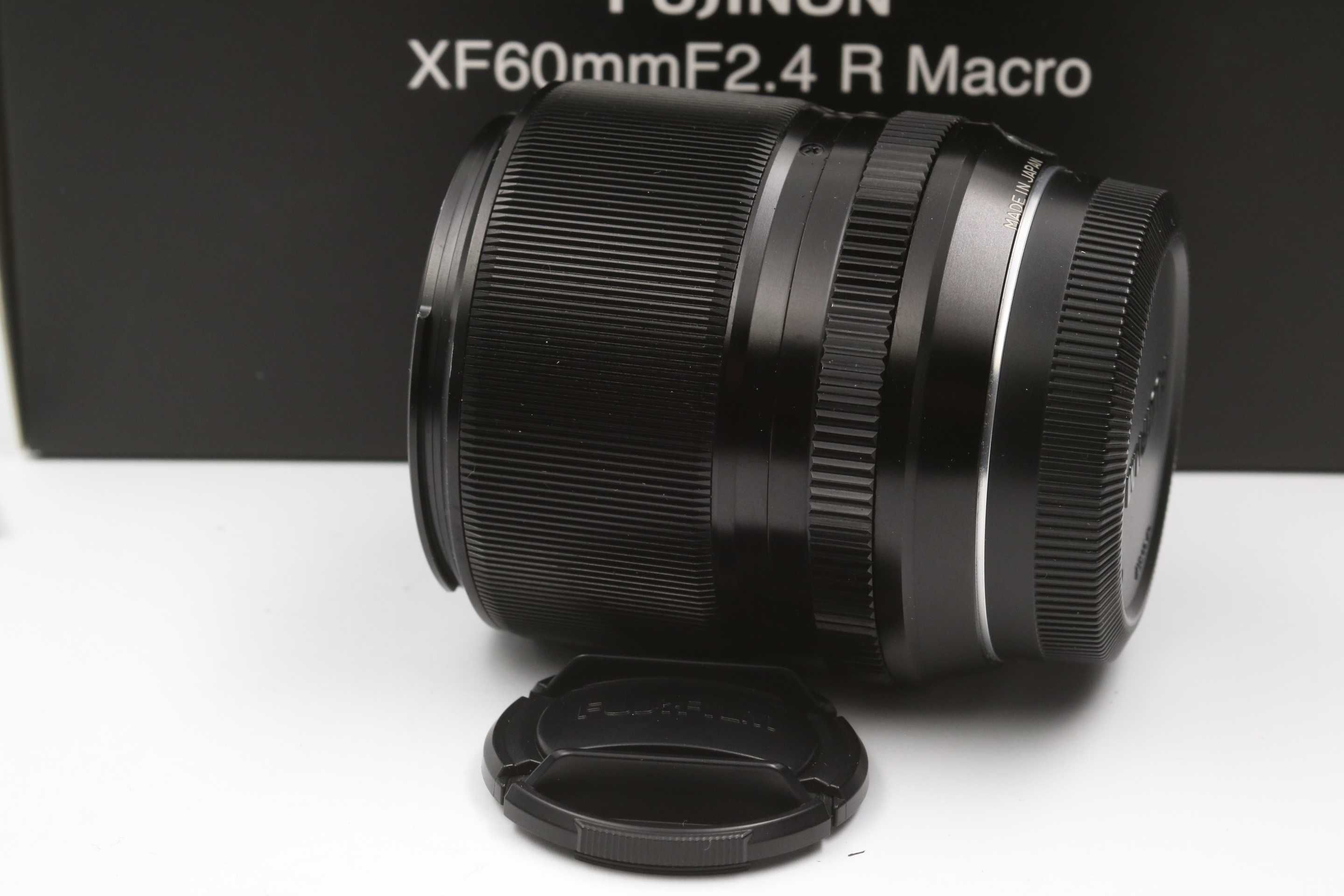 Fujinon XF 60mm f2.4 R Macro ідеальний стан.