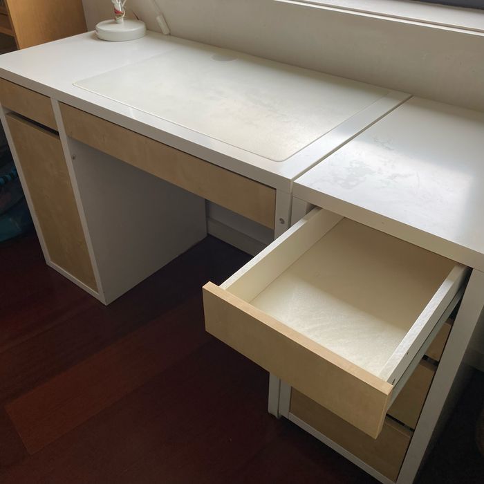 Secreatria Micke com modulo gavetas adicionais