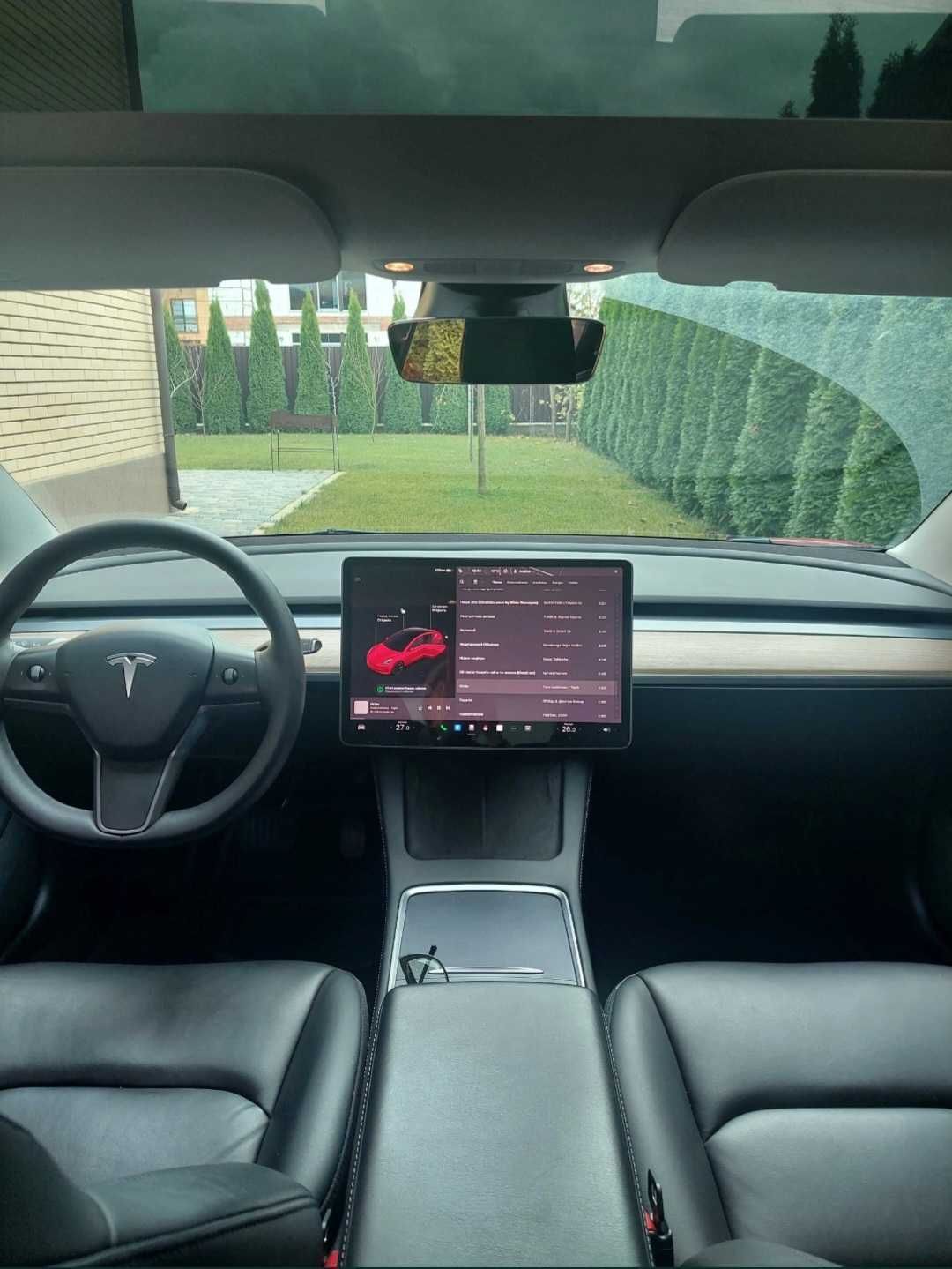 Продам авто Tesla model 3