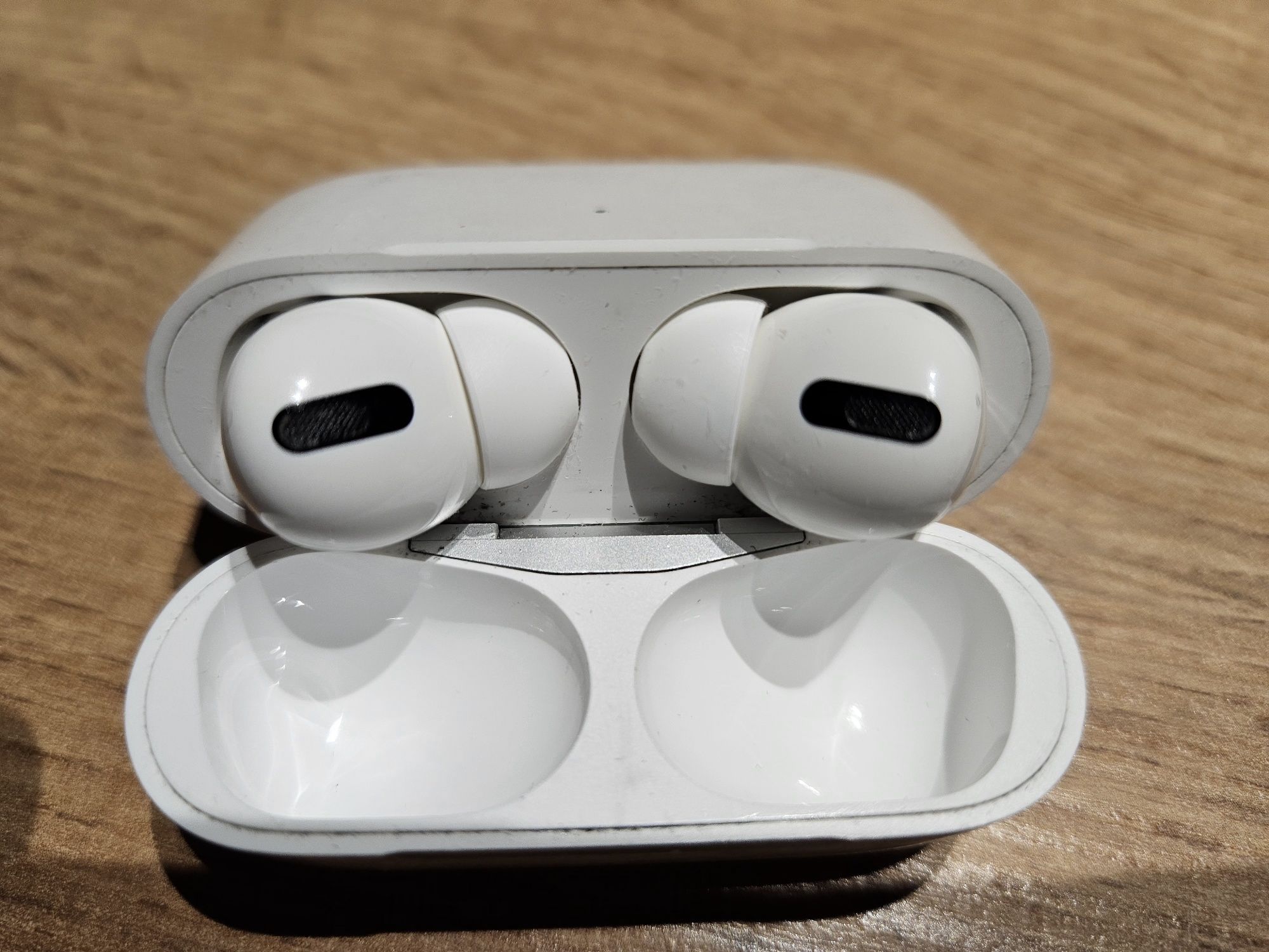 Airpods pro A2083 A2084 A2190