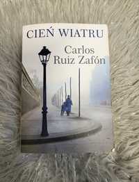 Cień wiatru Carlos Ruiz Zafónl