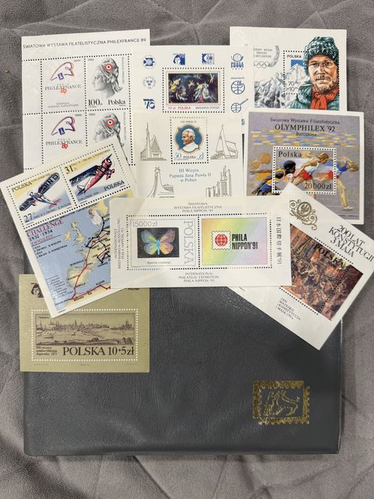 Klaser ze starymi znaczkami