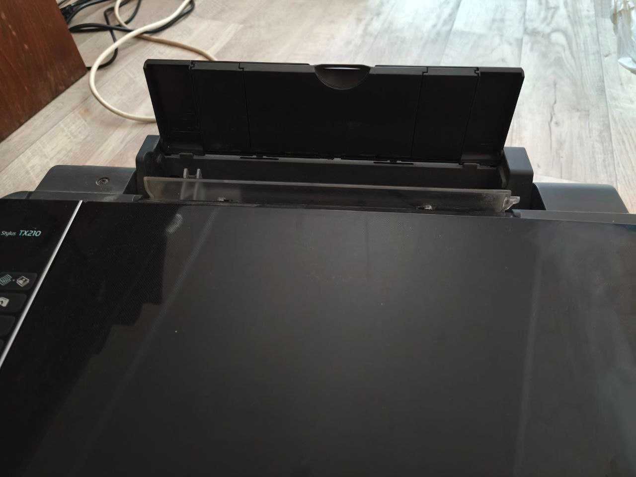 продам принтер EpsonTX 210