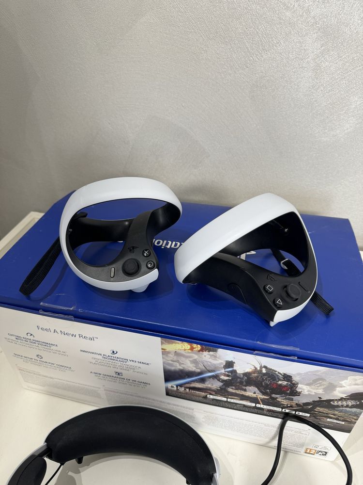 Окуляри віртуальної реальності VR2 на Sony PlayStation