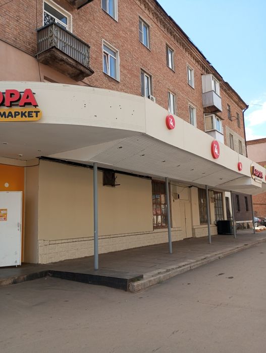 Центрі Піонера,червона лінія,продаж 2 кімнатної квартири,Сталінка.