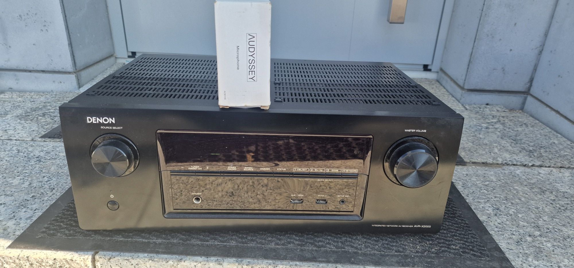 Denon AVR X2000 wzmacniacz