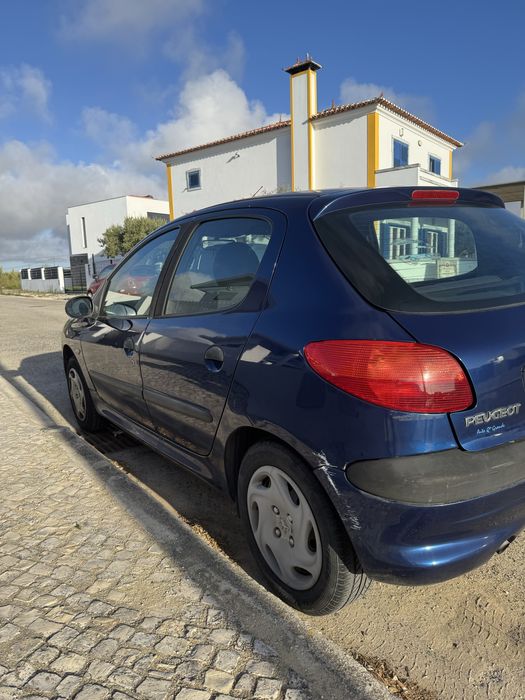 Peugeot 206  1.1