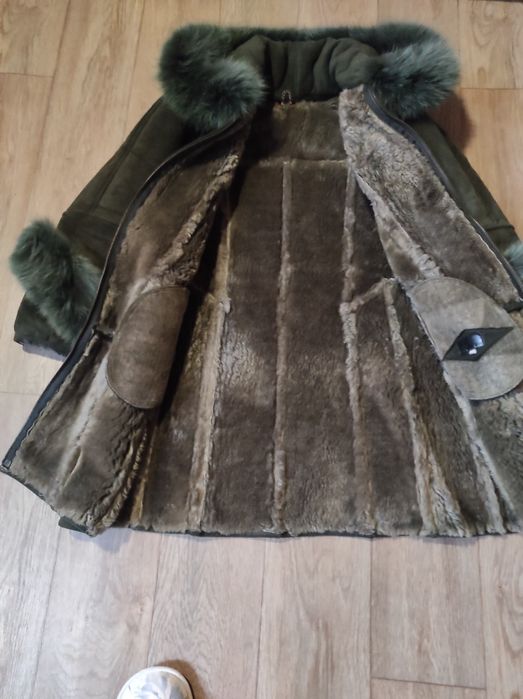 Женская дублёнка, цвет хаки