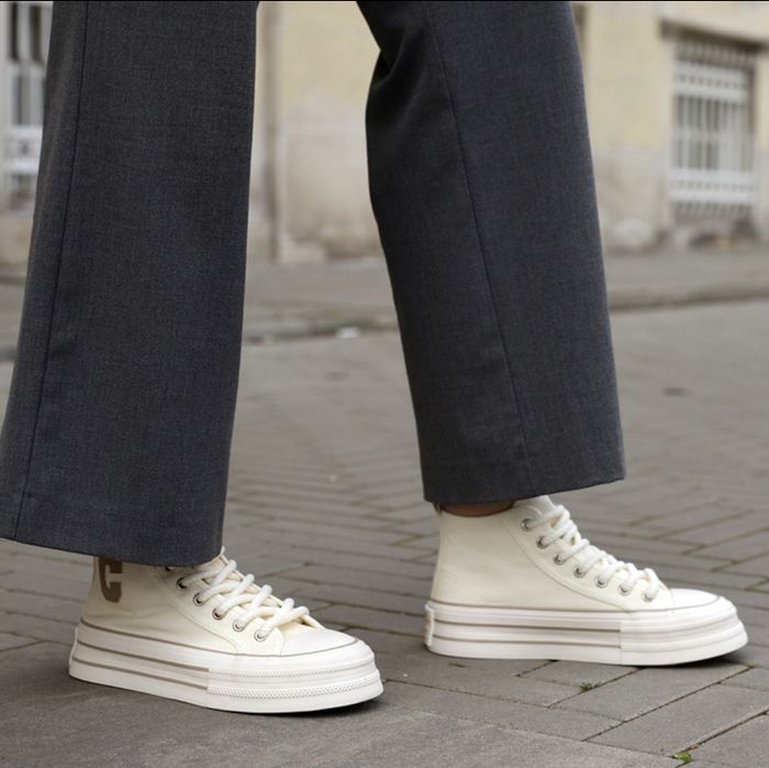 Кеди жіночі (молочні)