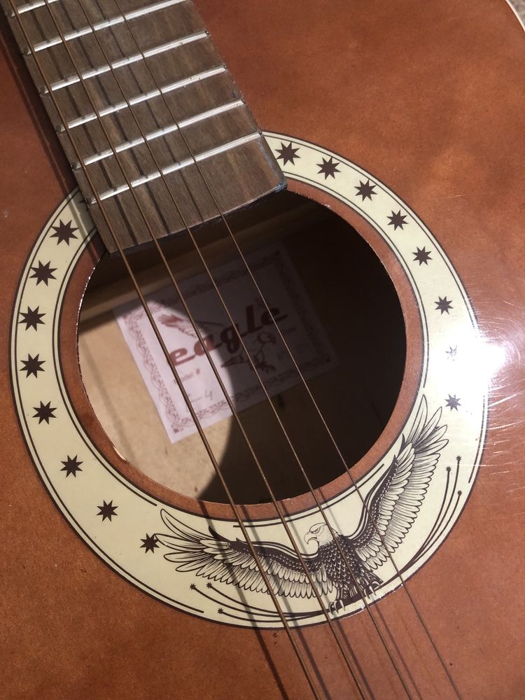 Акустична гітара Eagle E-4