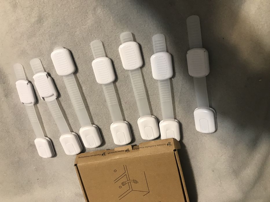 Замки блокатори для меблей від дітей та тварин 7 штук