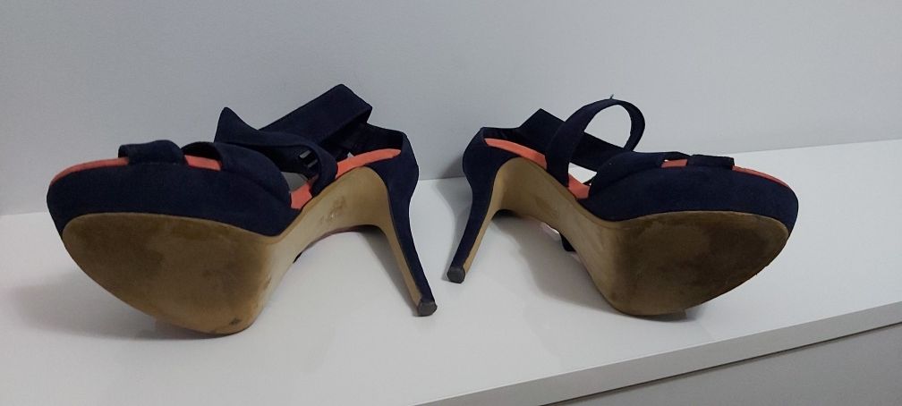 bershka sandały na szpilce r. 38