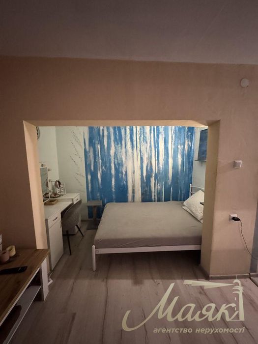 Оренда однокімнатної квартири, Космос