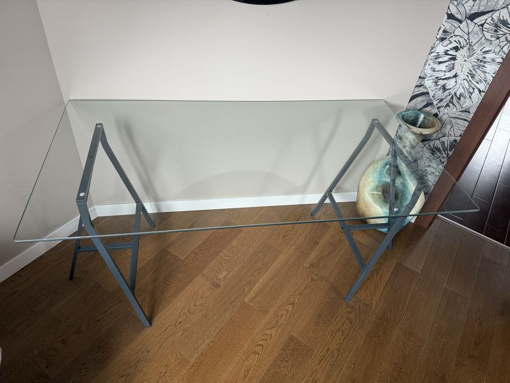 Stol szklany Ikea