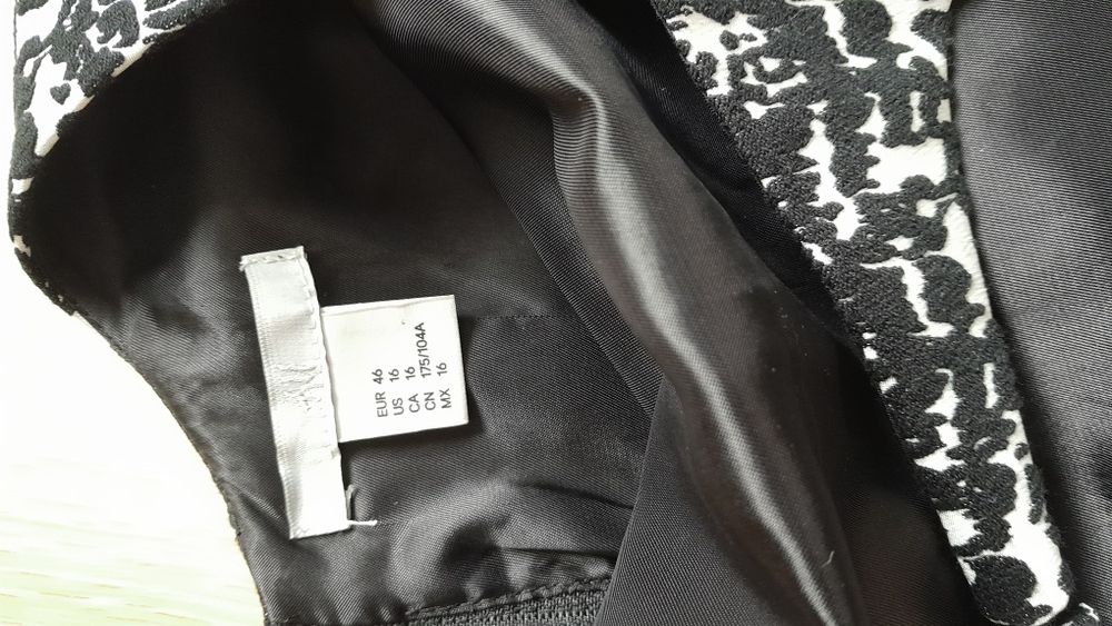 Sukienka wizytowa i krótki żakiet H&M rozmiar 44.