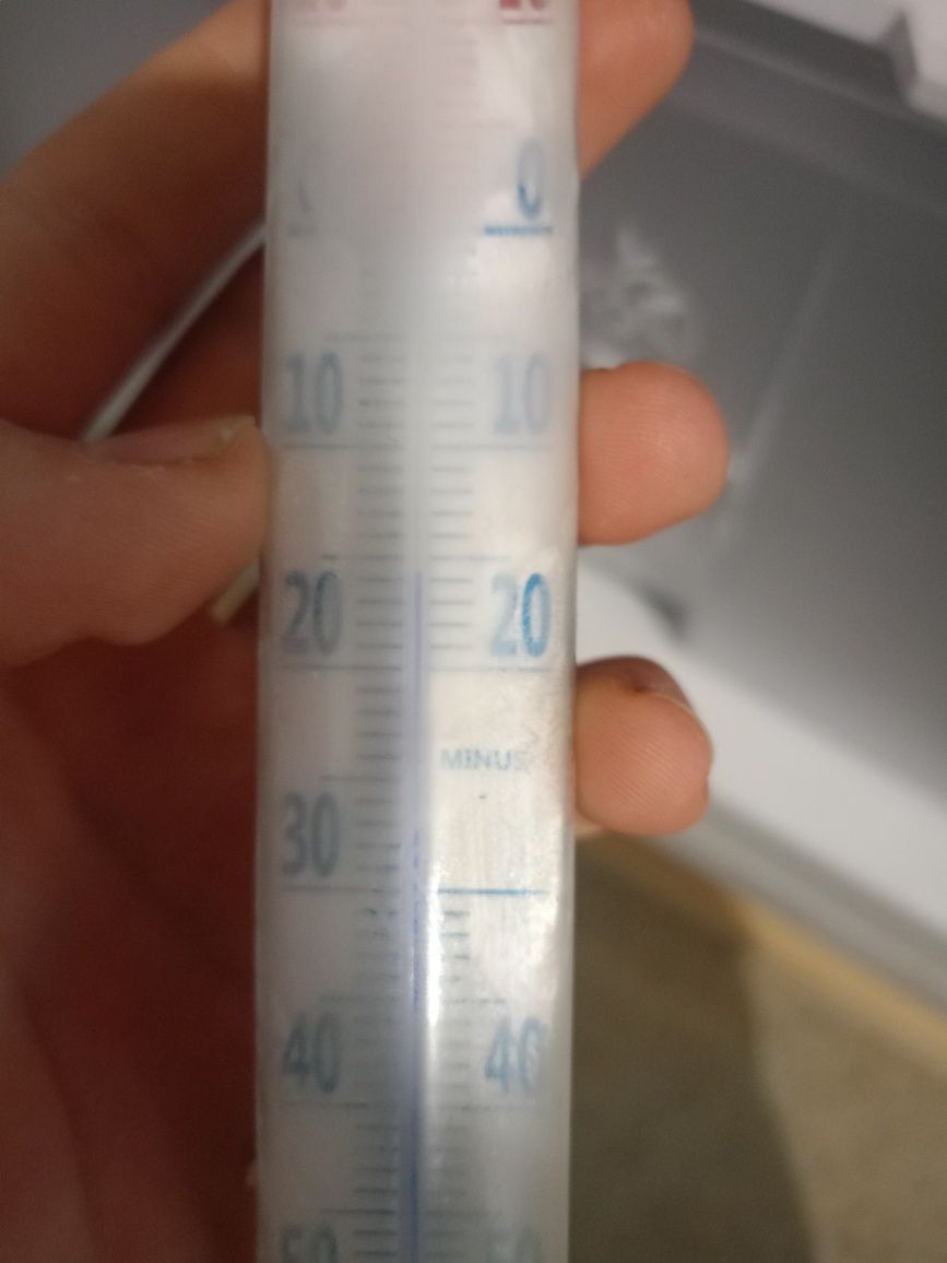 Lodowka beko srebrna