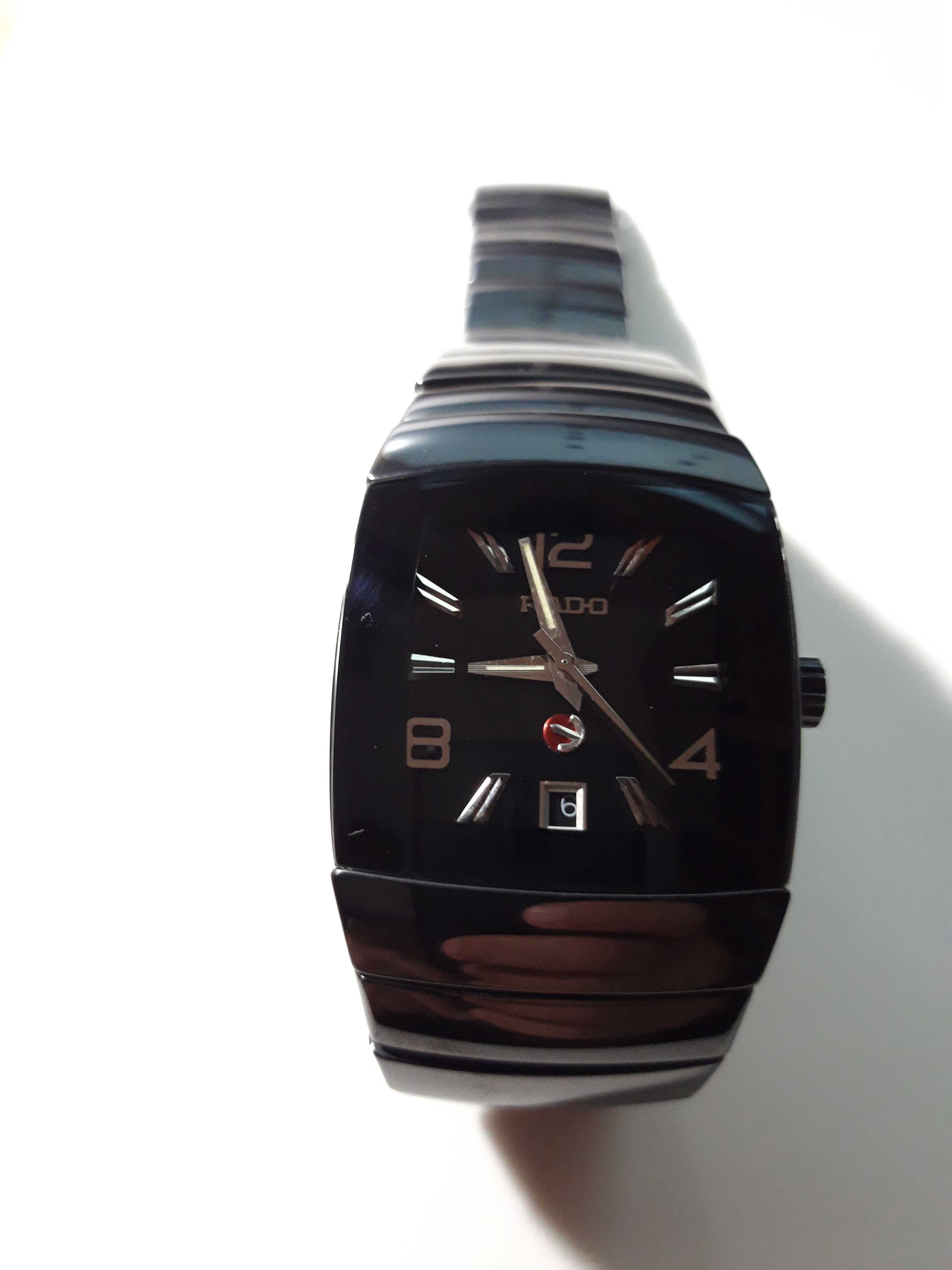 Продам часы  RADO