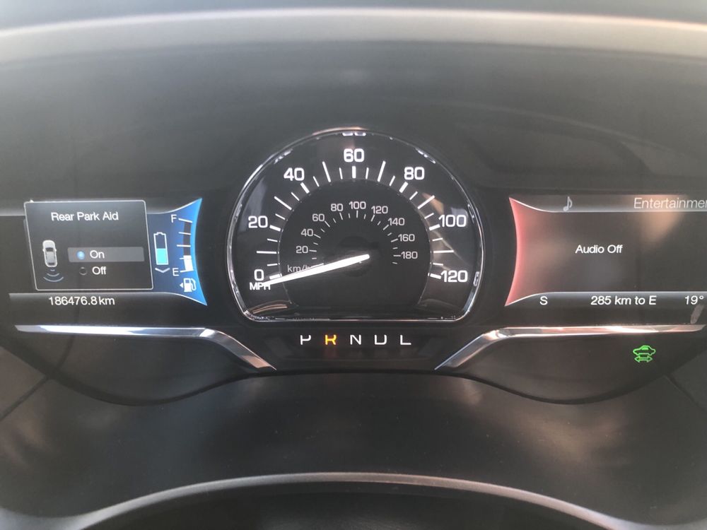 Lincoln MKZ Hybrid 2015