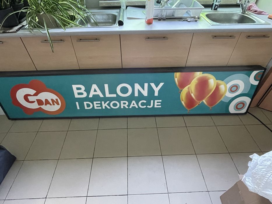 Kaseton baner podświetlany led duzy 255 cm