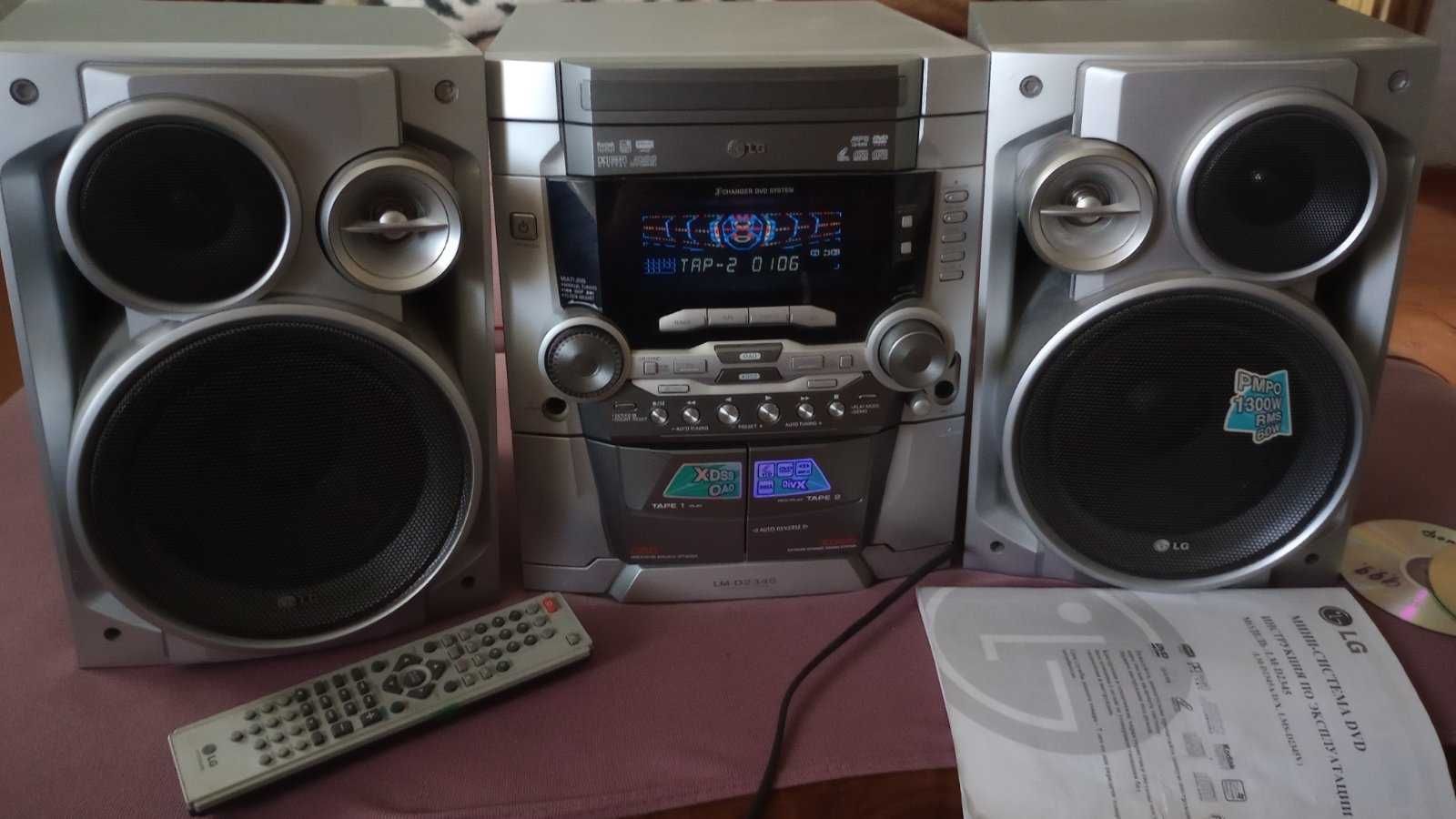 Музичний центр LG
