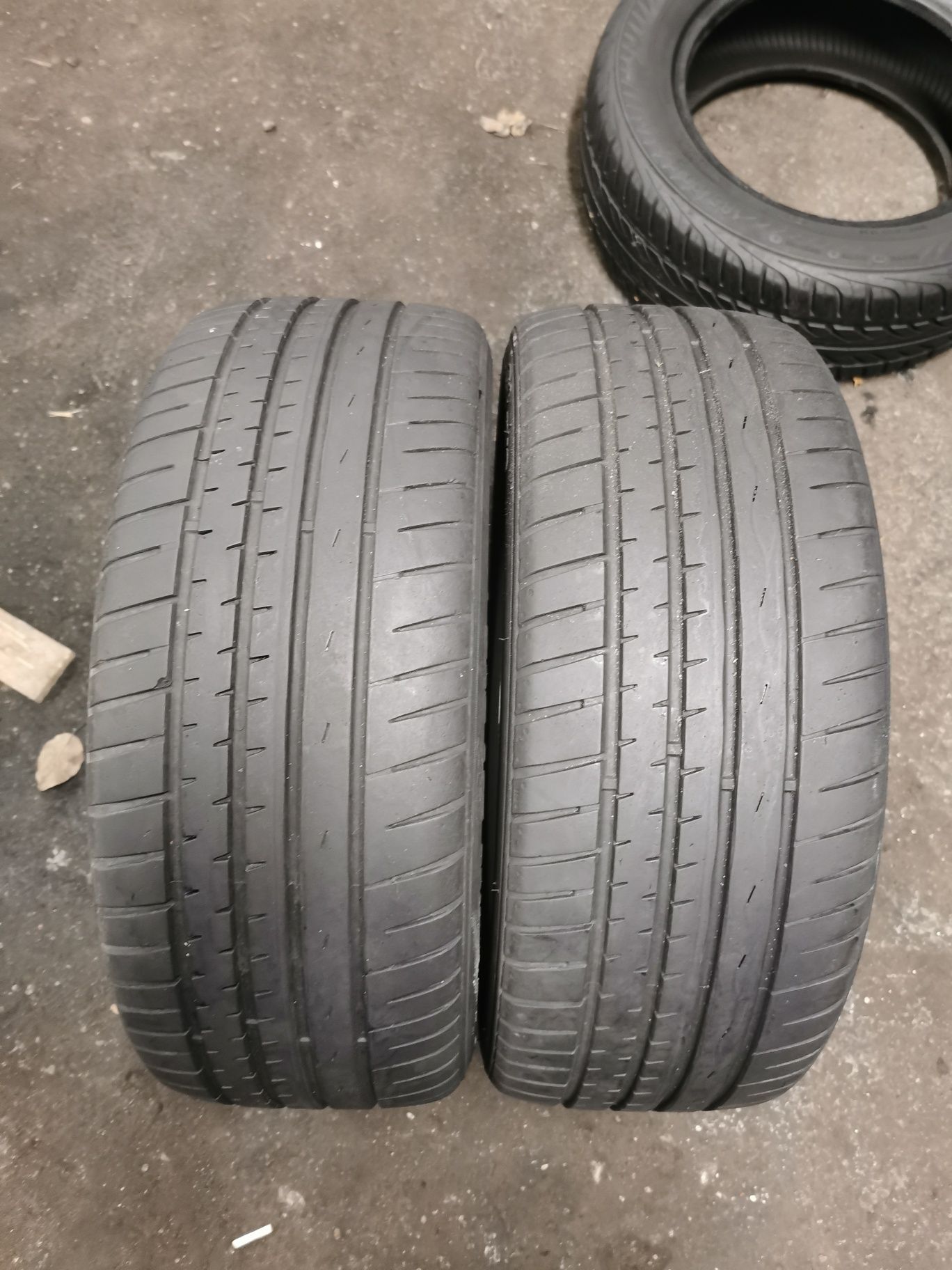 195/50R15 dwie opony letnie Hankook 2016r