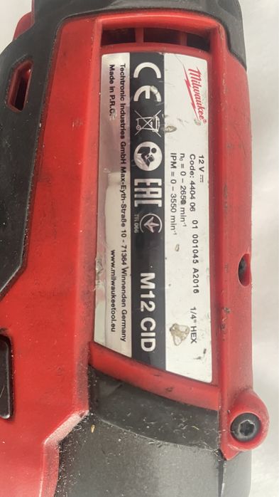 Milwaukee aparafusadora torque