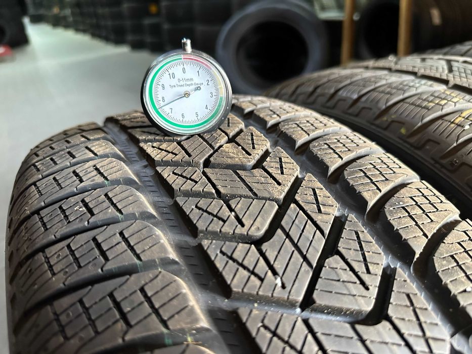 Шини зима 235/55R19 PIRELLI Scorpion Winter 7.5-8мм комплект