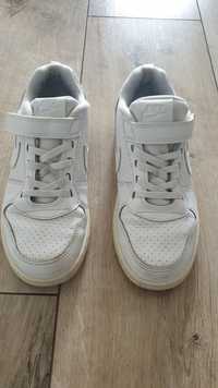 Buty Nike rozmiar34