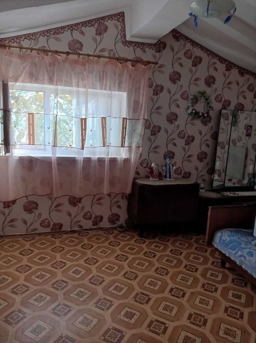 Продаю дім, Куцуруб