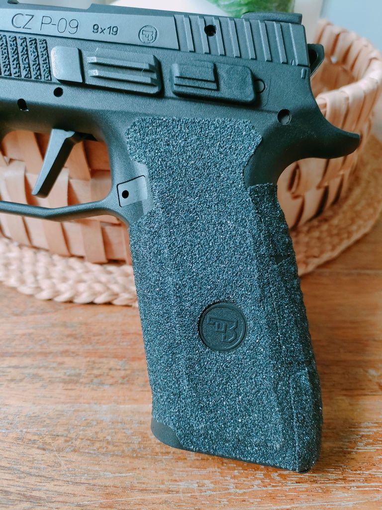 Tape grip Glock 17 gen 5, gen 3, Cz p-10c/f, Czp09,  Hk Usp