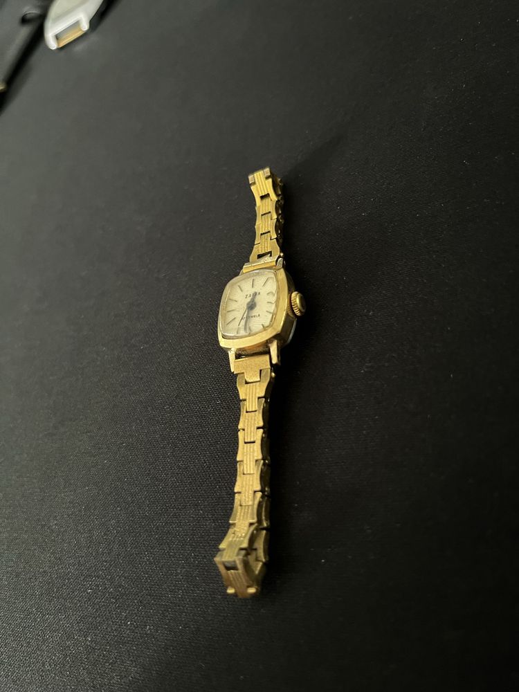 Zegarek damski Zaria 17 kamieni PRL ZSRR vintage