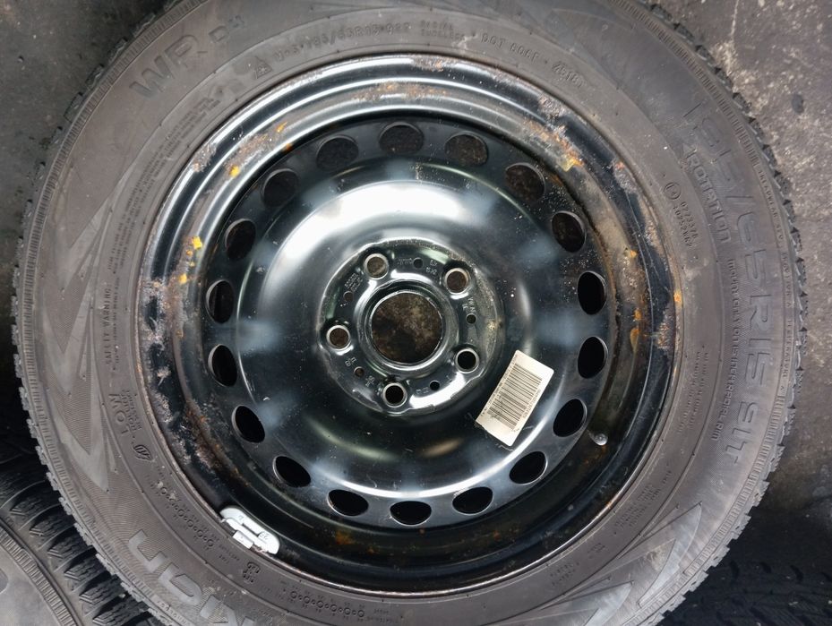 Felgi koła Vw Skoda Seat 6Jx15 ET43 Nokian 195/65/15