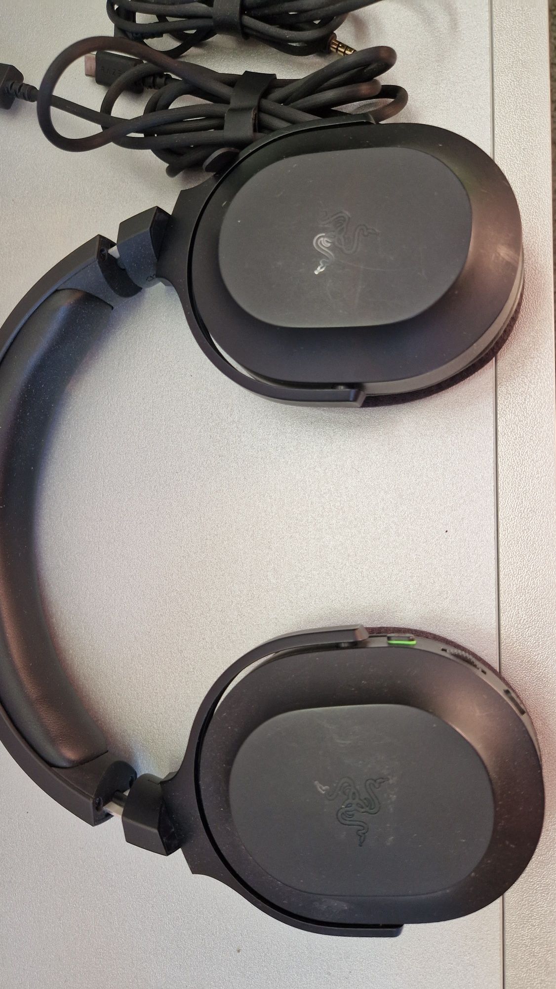 Продам навушники Razer Barracuda x