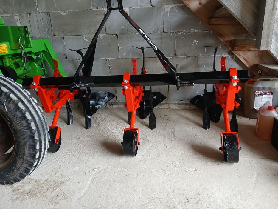 ** Obsypnik Akpil  pielnik  super stan **