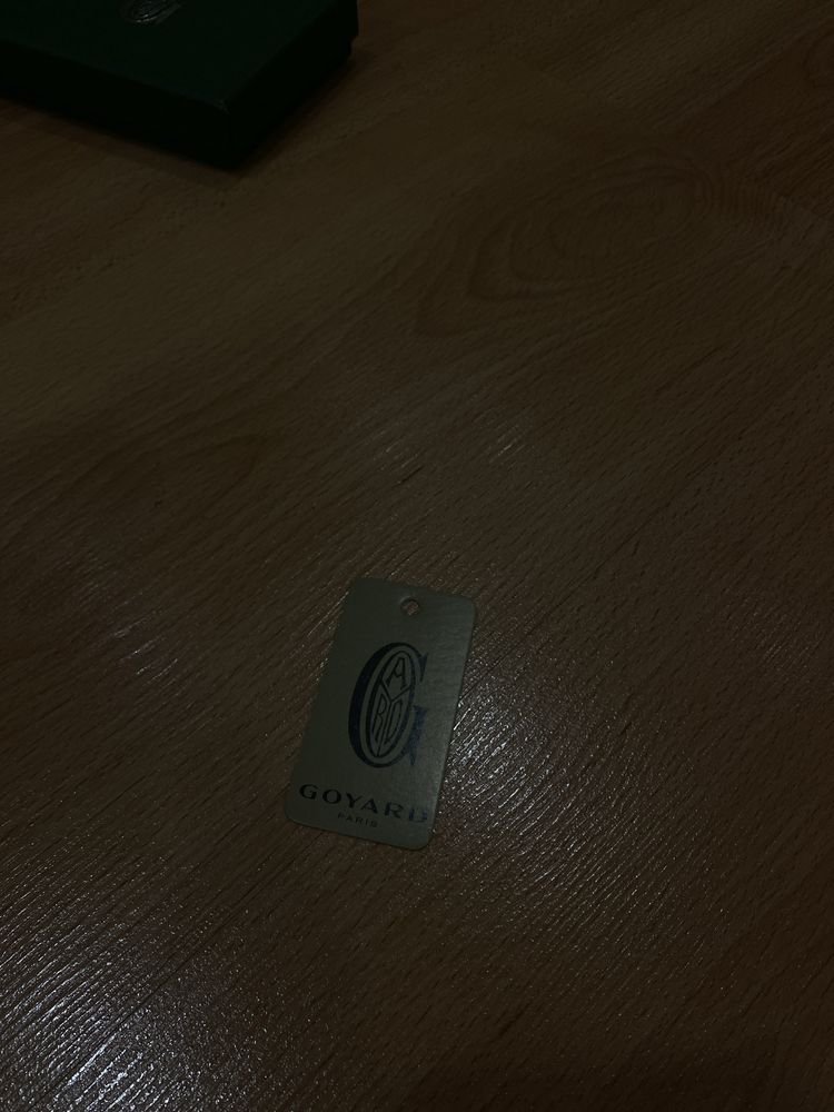 Carteira da Goyard de cor cinzenta