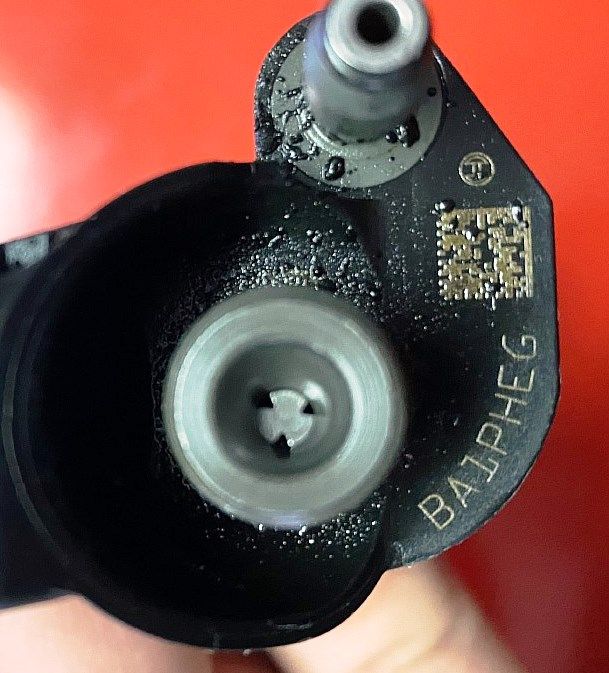 Форсунка дизельна Audi Q7 4L 3.0 TDI Ауди КУ7 4Л Разборка Розборка