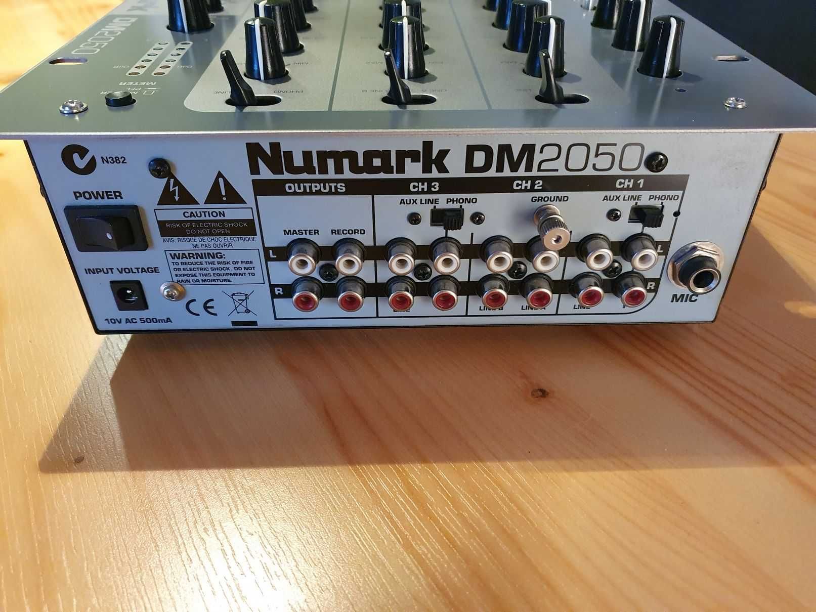 Mikser Numark DM2050, 3 kanałowy, dla DJa