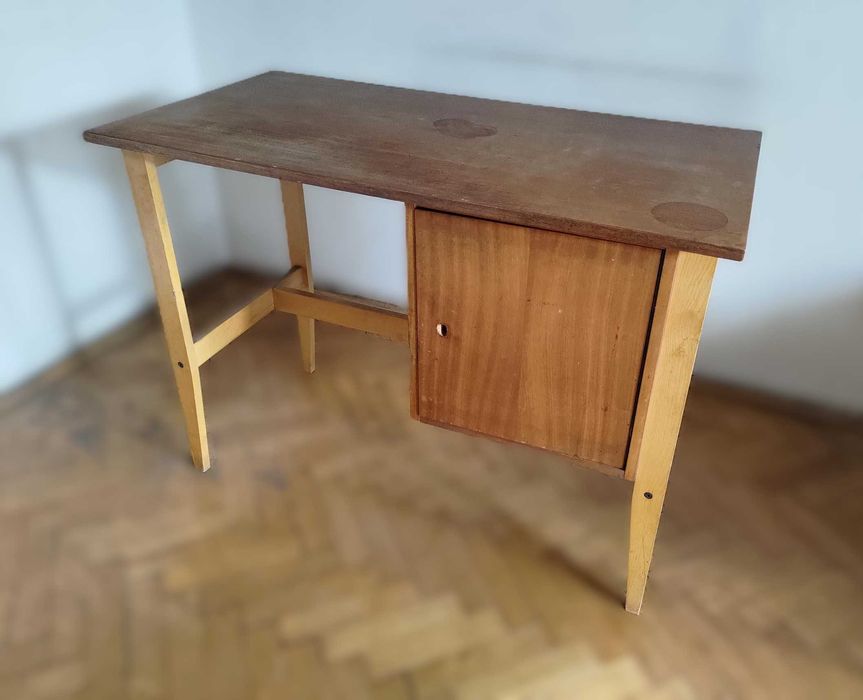 Biurko z lat 70, vintage PRL, prod. Jarocin, stan dobry