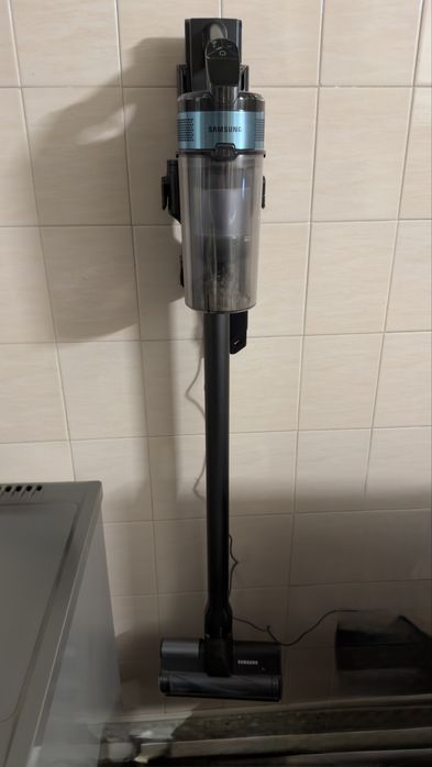 Aspirador vertical Samsung jet 75E