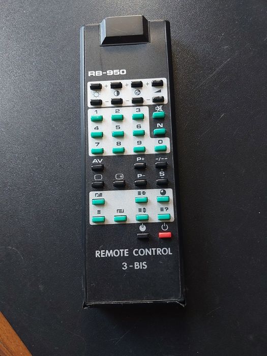 Stary pilot RB 950 do telewizora Neptun Helios