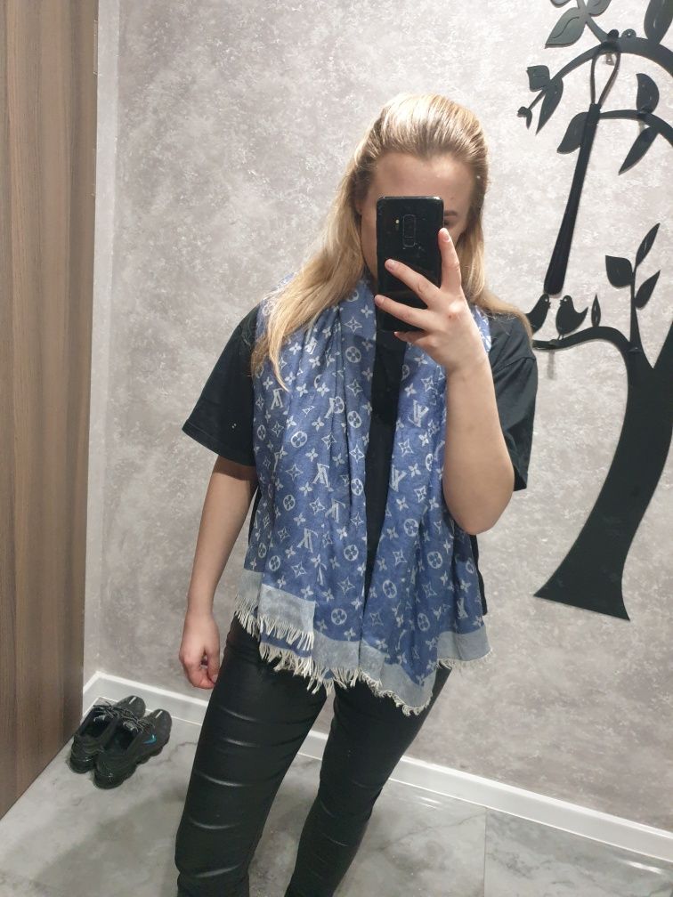 Chusta apaszka szal lv Louis Vuitton