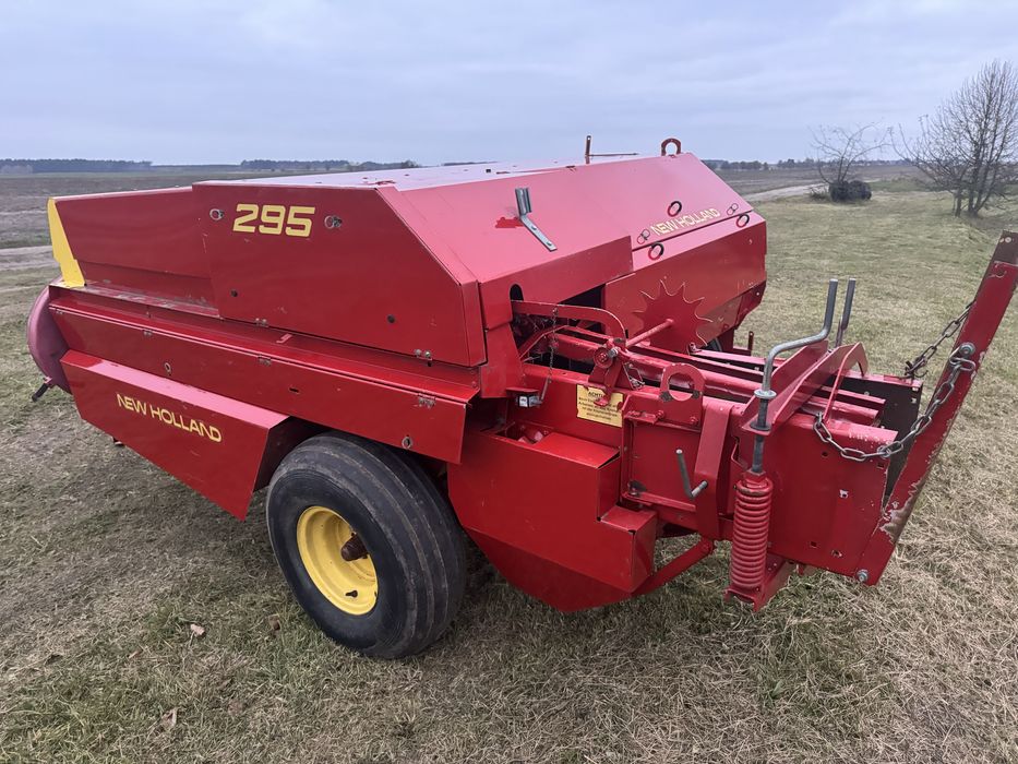 Прес підбирач Пресс-подборщик тюкопрес NEW HOLLAND 295 (як 920-930)