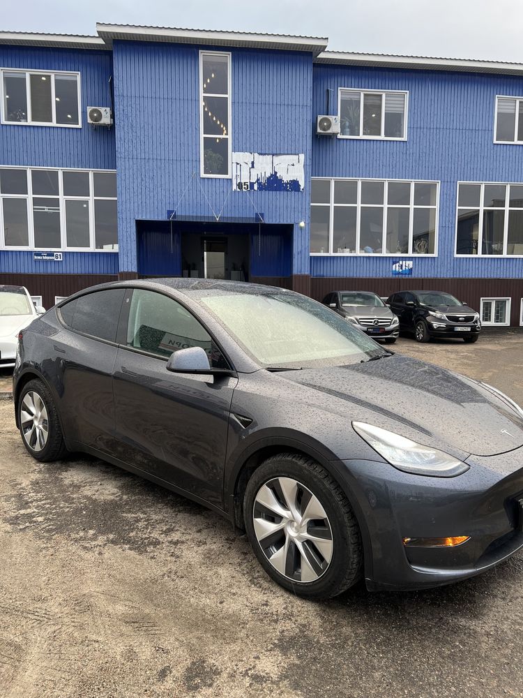 Tesla Model Y Long Range ,2021рік ,82kWh