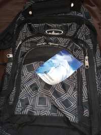 Продам рюкзак с тележкой Everest 9045WH Wheeled Backpack with Pattern