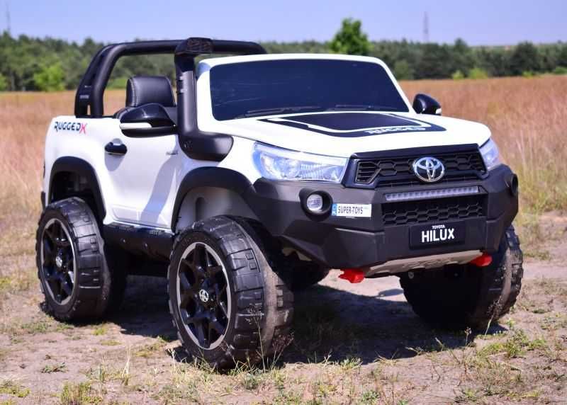 Auto samochód na akumulator TOYOTA HILLUX jeep 4x4 buggy pojazd RC