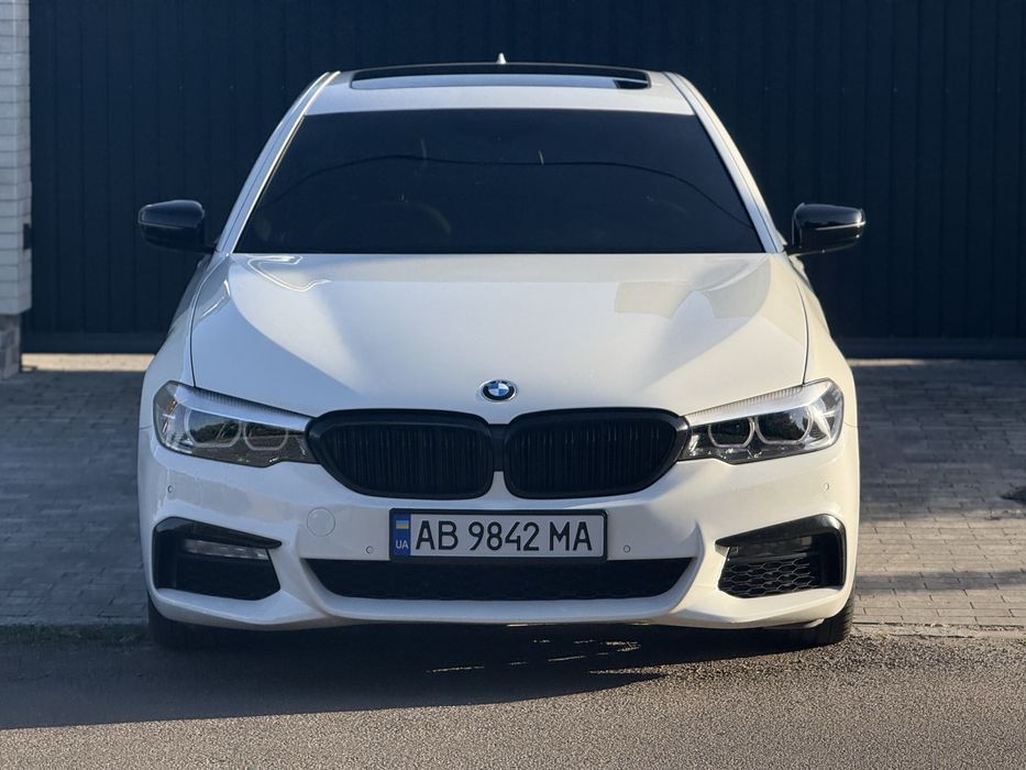 Bmw G30 2017.