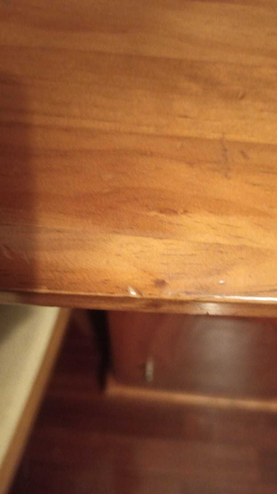 Conjunto de quarto de solteiro em pinho mel maciço