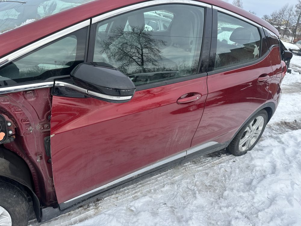 Двері дверь замок склопідйомник ручка Chevrolet Bolt 17-24