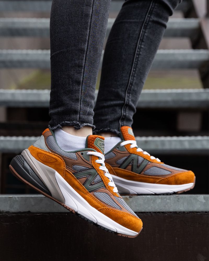 New Balance 990v6 x Carhartt Wip Sculpture Center